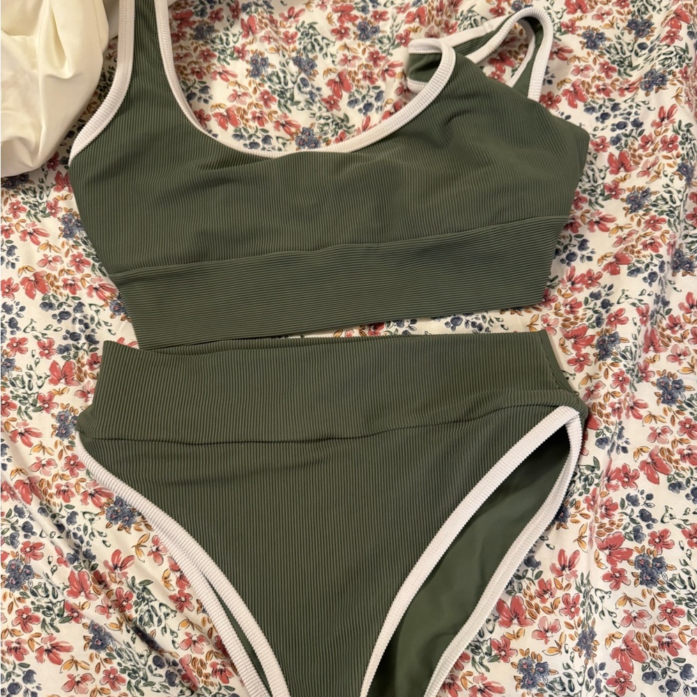 LainSnow Olive Green Bikini Set